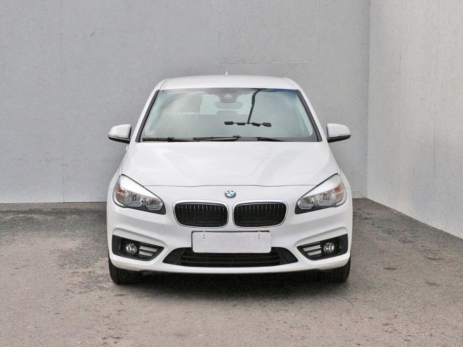 BMW Řada 2 2.0 D  220D , GrandTourer