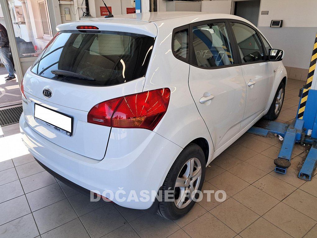 Kia Venga 1.4 i 