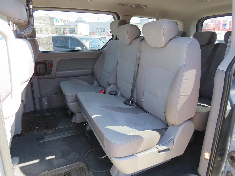 Hyundai H 1 2.5CRDi  8míst