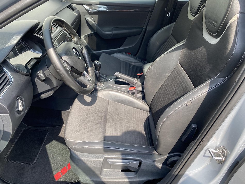 Škoda Octavia III 2.0 TDi RS