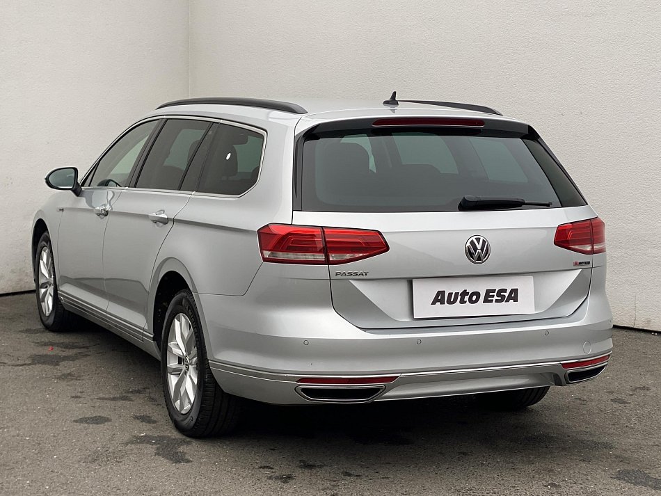 Volkswagen Passat 2.0 TDi Comfortline 4x4