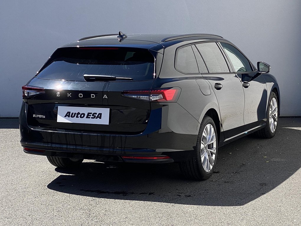 Škoda Superb IV 2.0 TDi Selection
