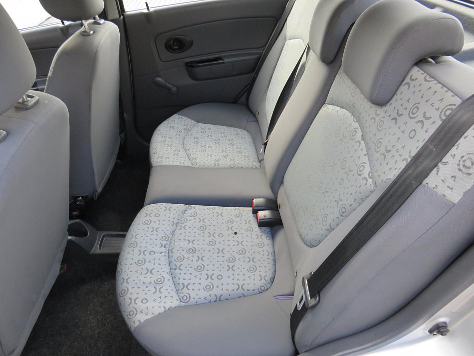 Chevrolet Spark 0.8i 