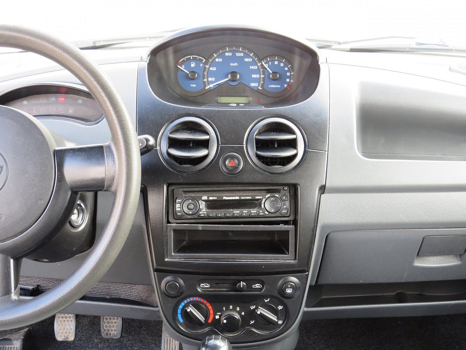 Chevrolet Spark 0.8i 