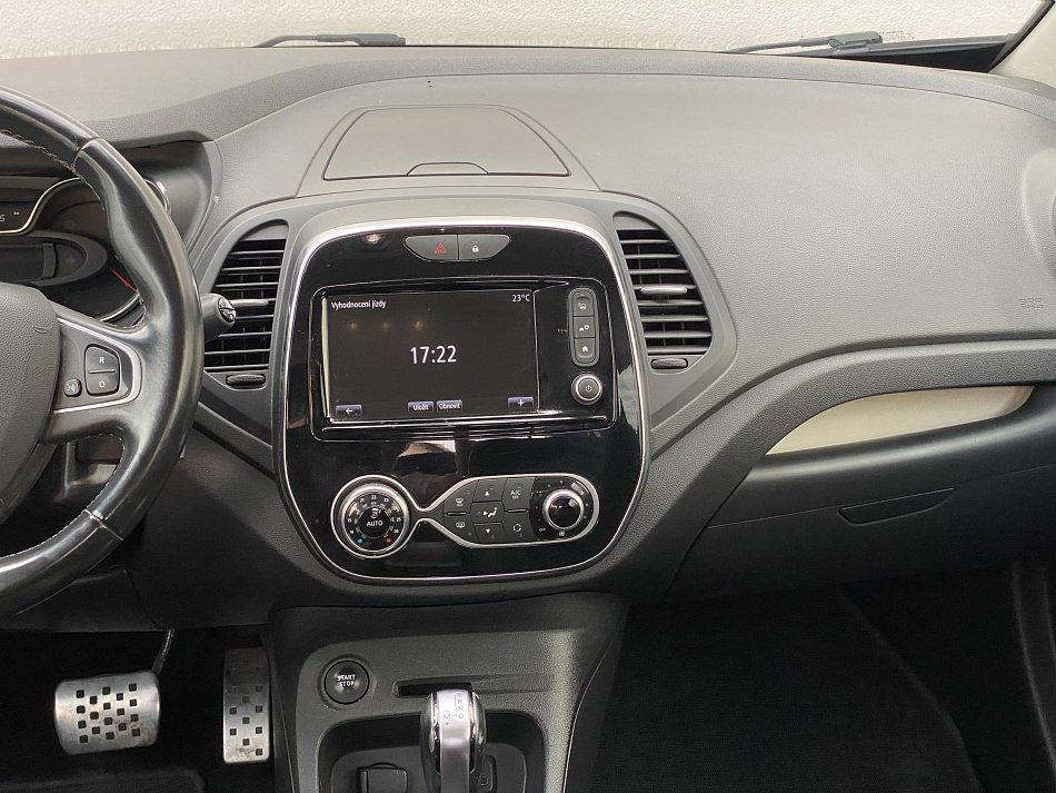 Renault Captur 1.2TCe Intense
