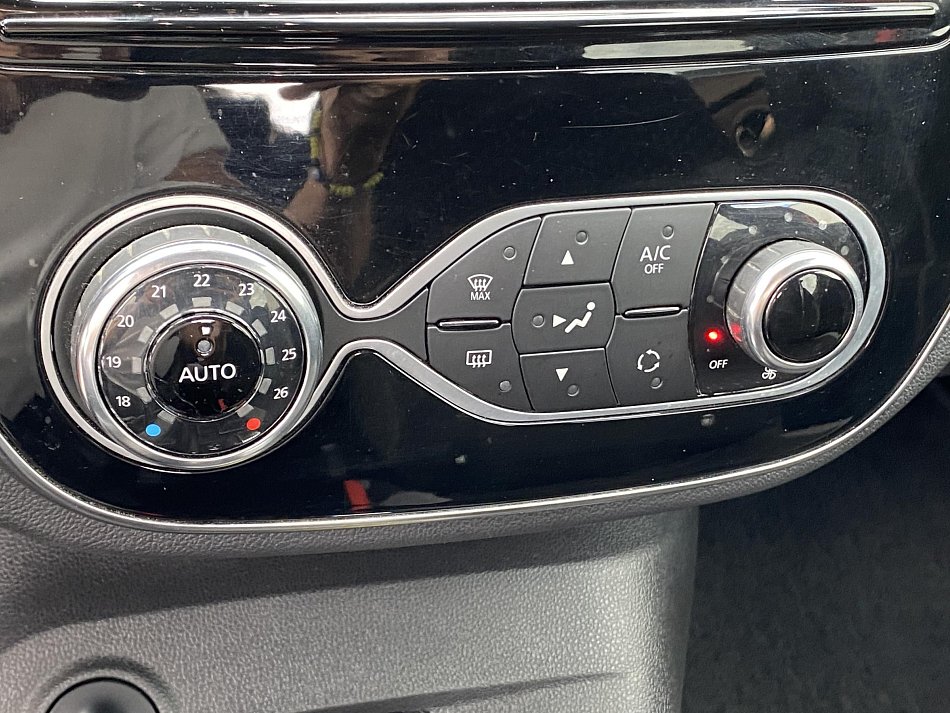 Renault Captur 1.2TCe Intense