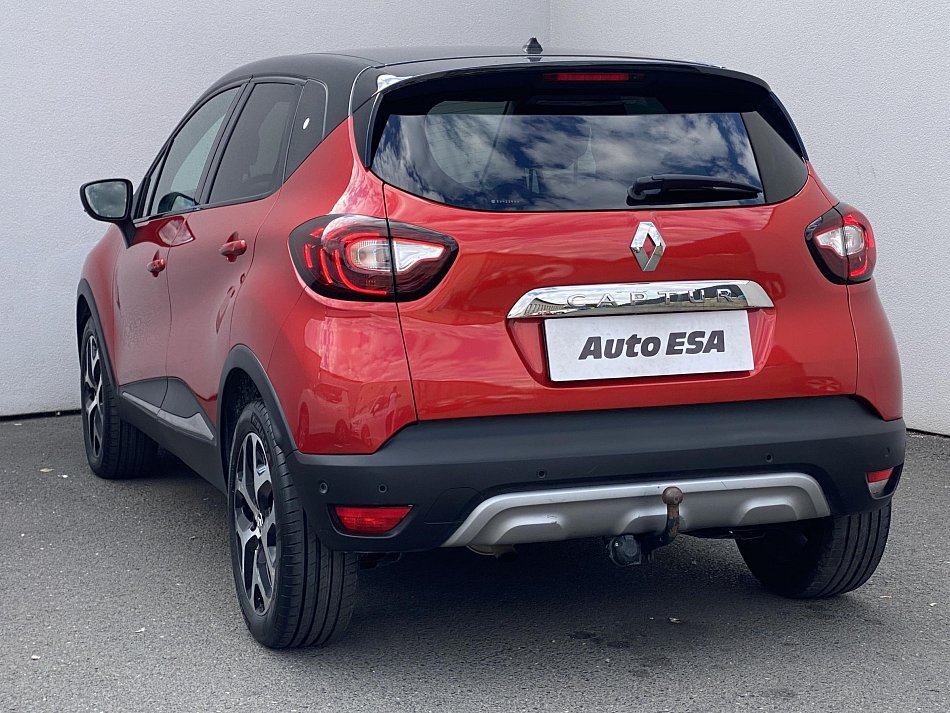 Renault Captur 1.2TCe Intense