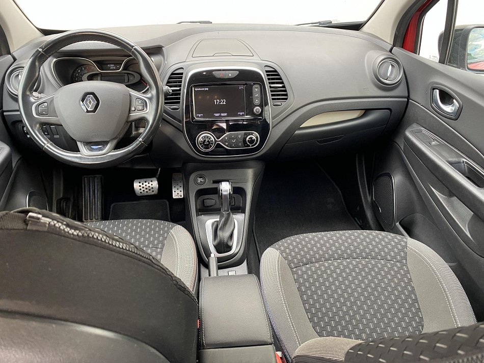 Renault Captur 1.2TCe Intense