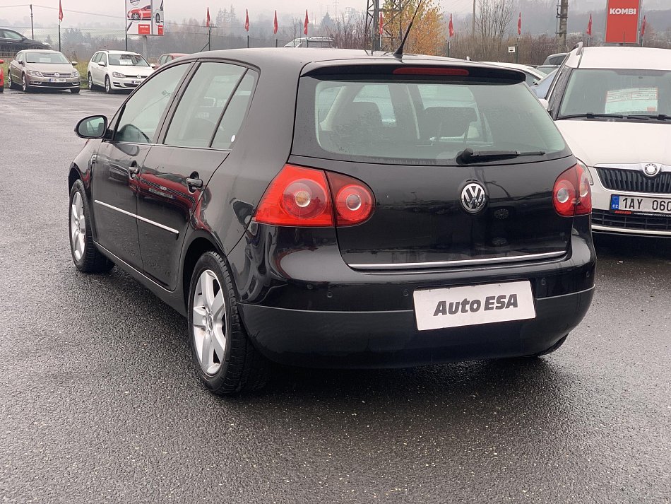 Volkswagen Golf 1.4 TSi 