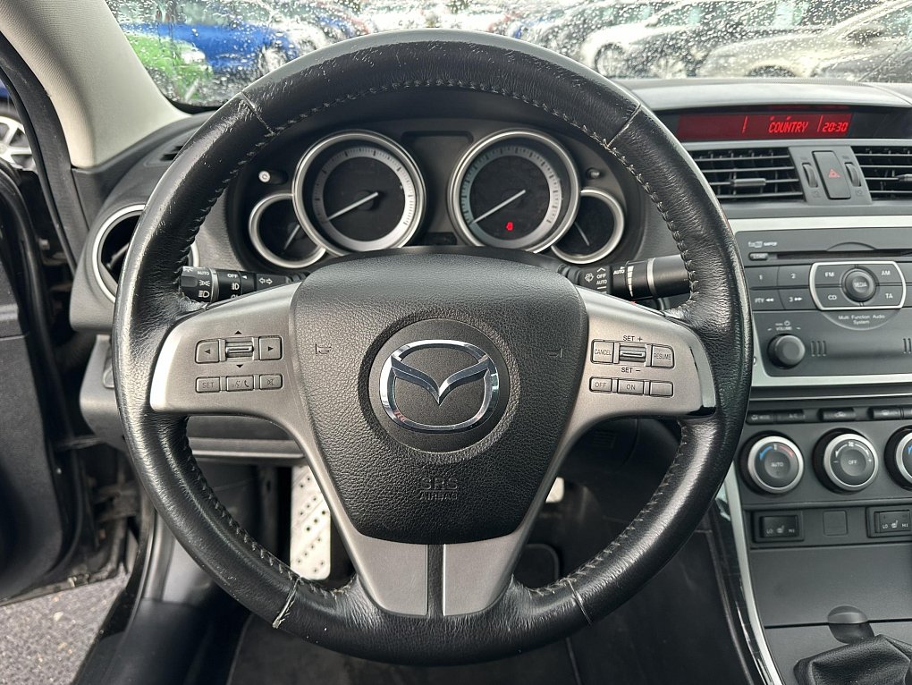 Mazda 6 2.5i 