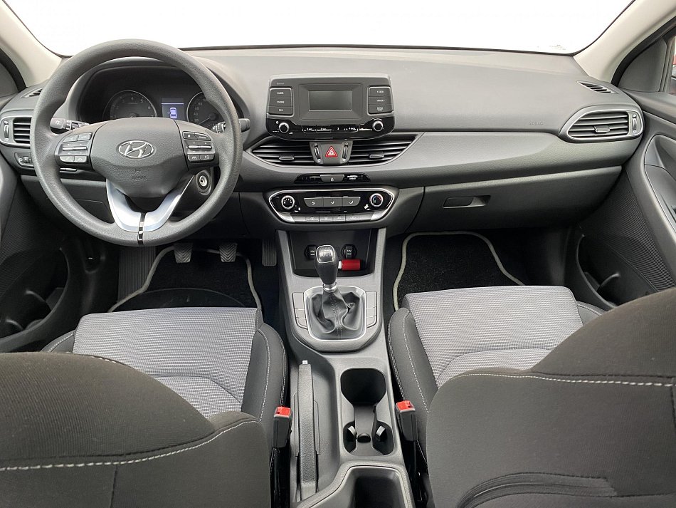 Hyundai I30 1.5 DPi Start