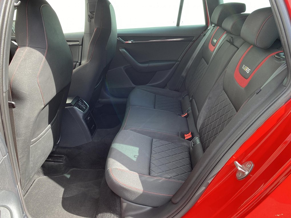 Škoda Octavia III 2.0 TDi RS 4x4