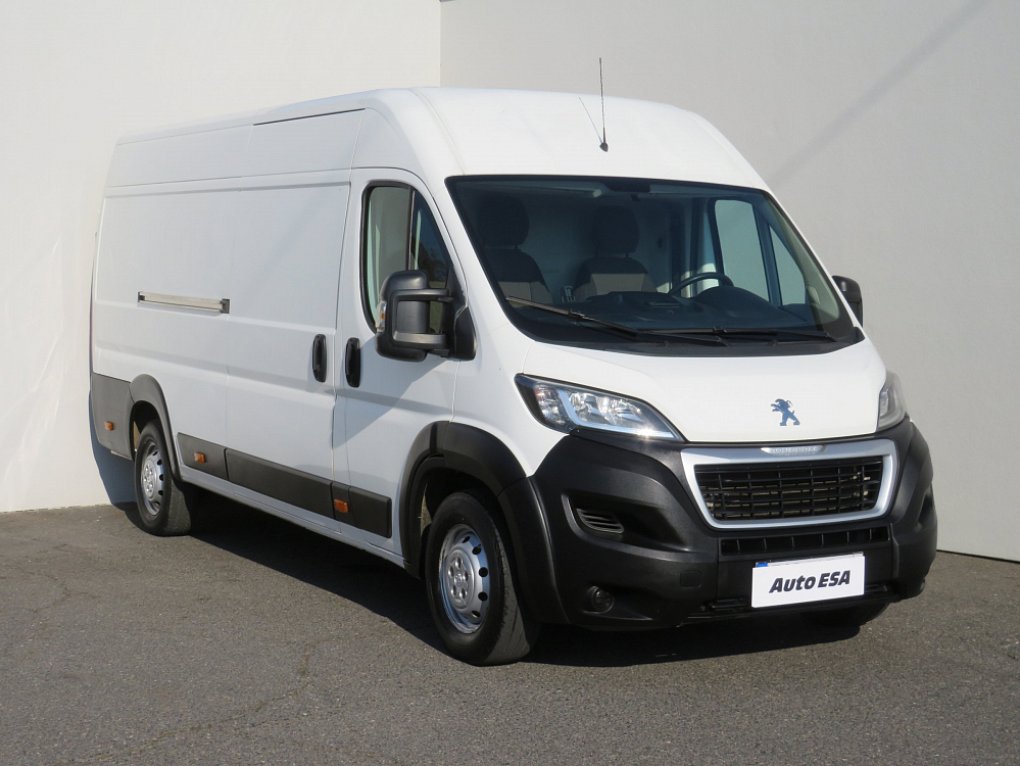 Peugeot Boxer 2.2D 