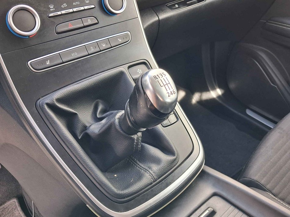 Renault Scénic 1.2 TCe Intense
