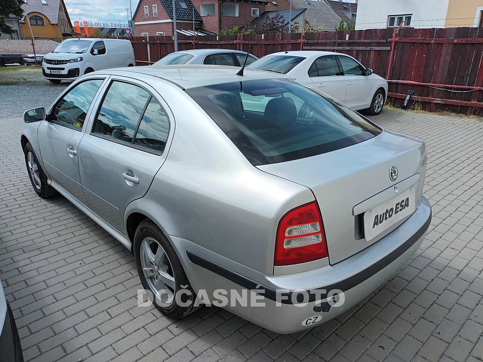Škoda Octavia 1.6i 