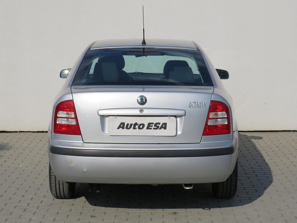 Škoda Octavia 1.6i 