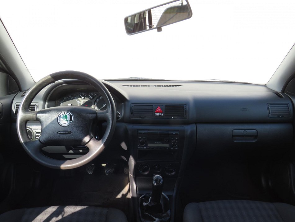 Škoda Octavia 1.6i 