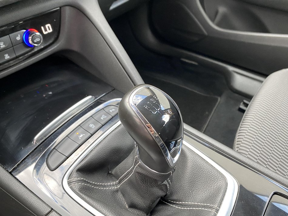 Opel Insignia 2.0 D  4x4