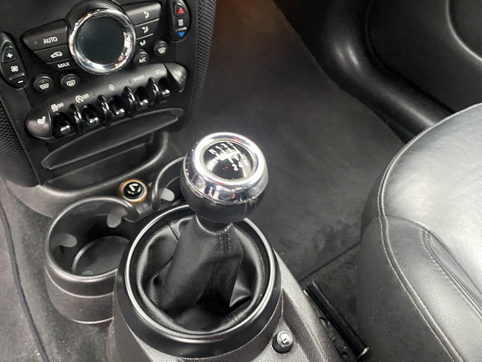 Mini Cooper S 2.0 D  4x4