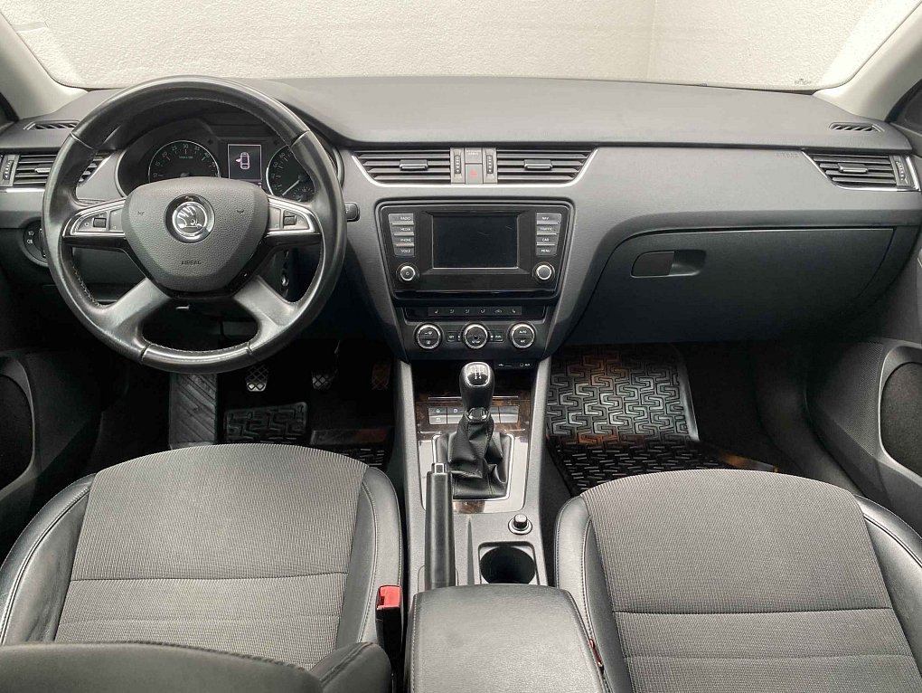 Škoda Octavia III 1.6 TDi Elegance