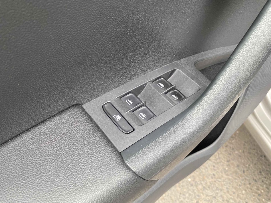Škoda Octavia III 1.6 TDi Elegance