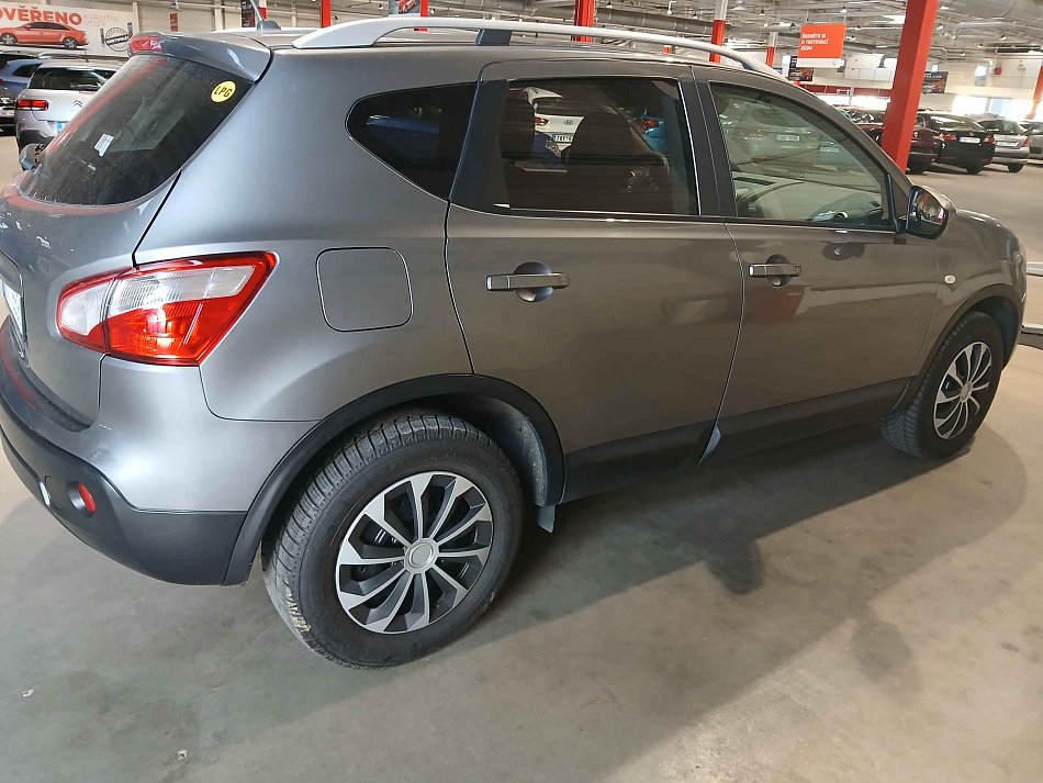 Nissan Qashqai 1.6 