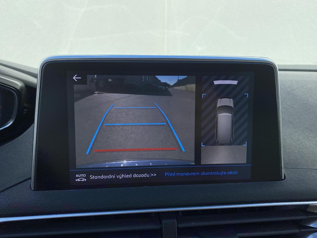 Peugeot 5008 1.5 HDi Allure 7míst