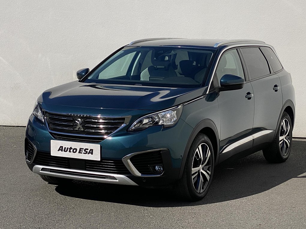 Peugeot 5008 1.5 HDi Allure 7míst