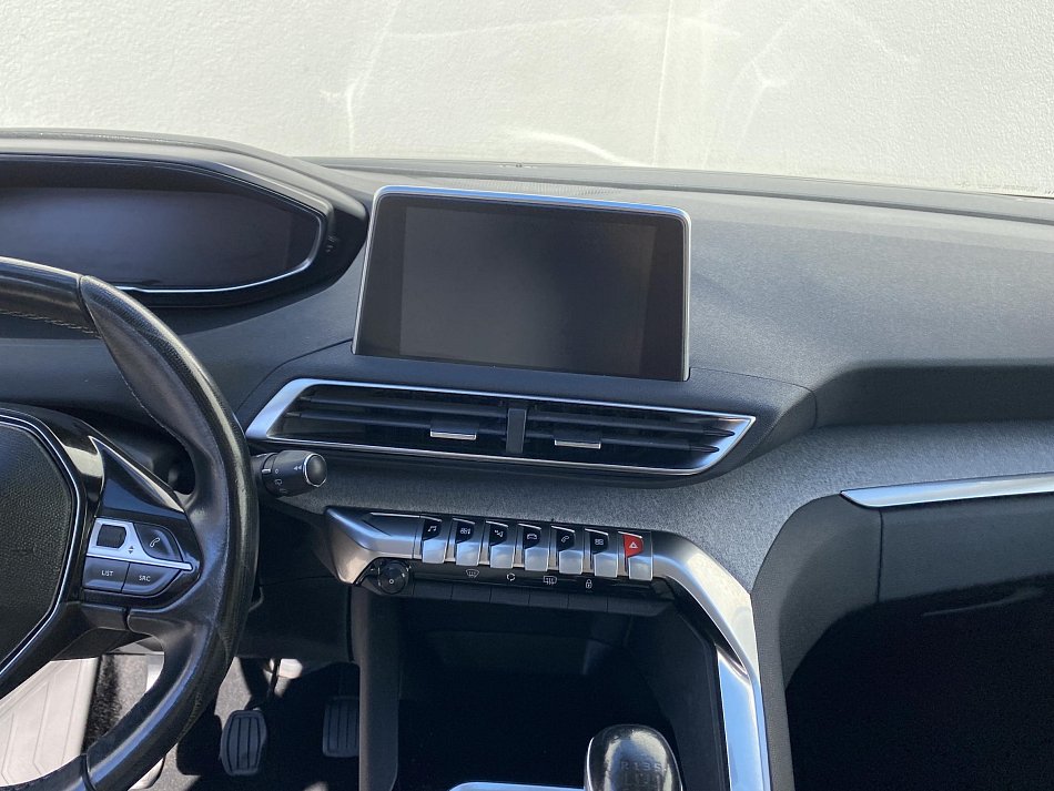 Peugeot 5008 1.5 HDi Allure 7míst