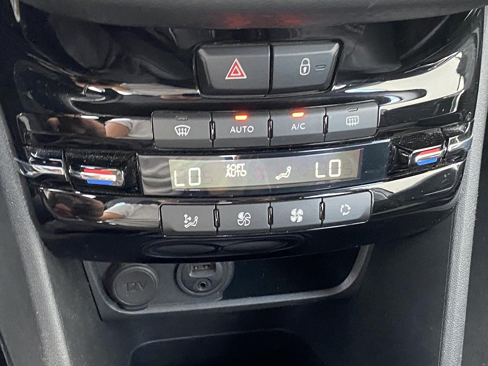 Peugeot 2008 1.2 PT Allure