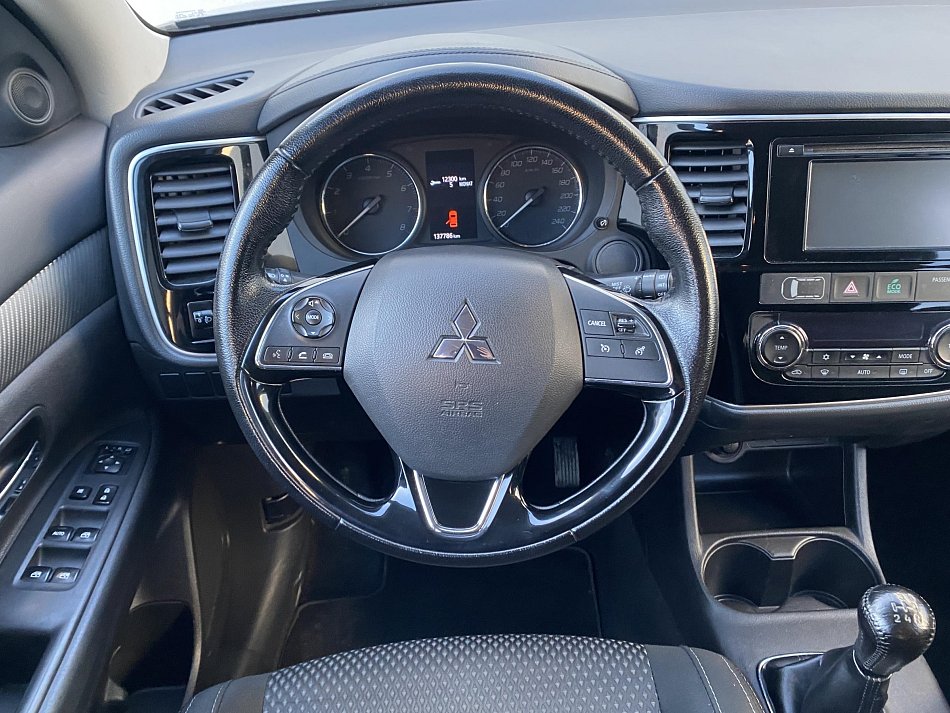 Mitsubishi Outlander 2.0 MiVEC 