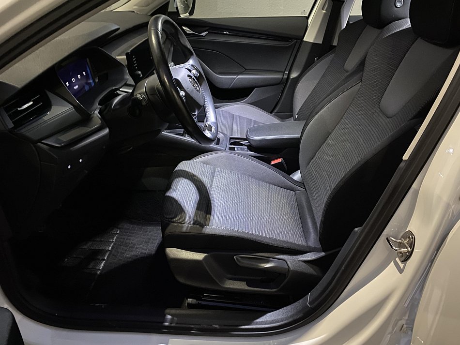 Škoda Octavia IV 1.5 TSi Ambition