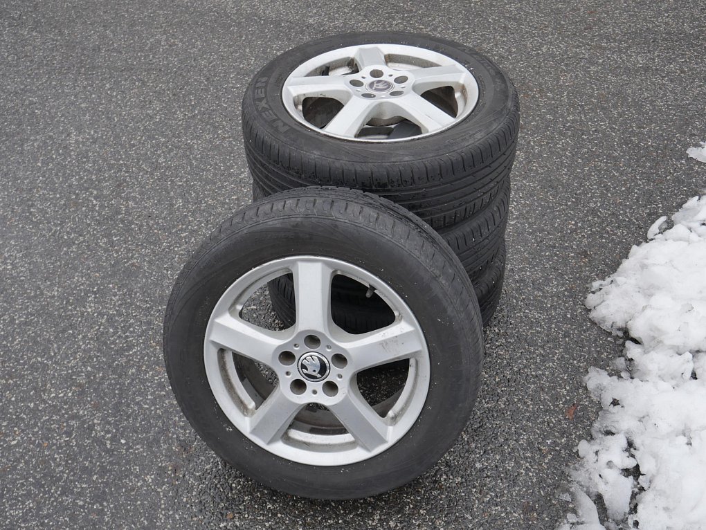 Škoda Rapid 1.2 TSi Fresh