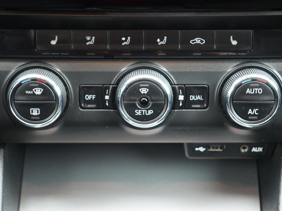 Škoda Octavia III 2.0TDi Elegance