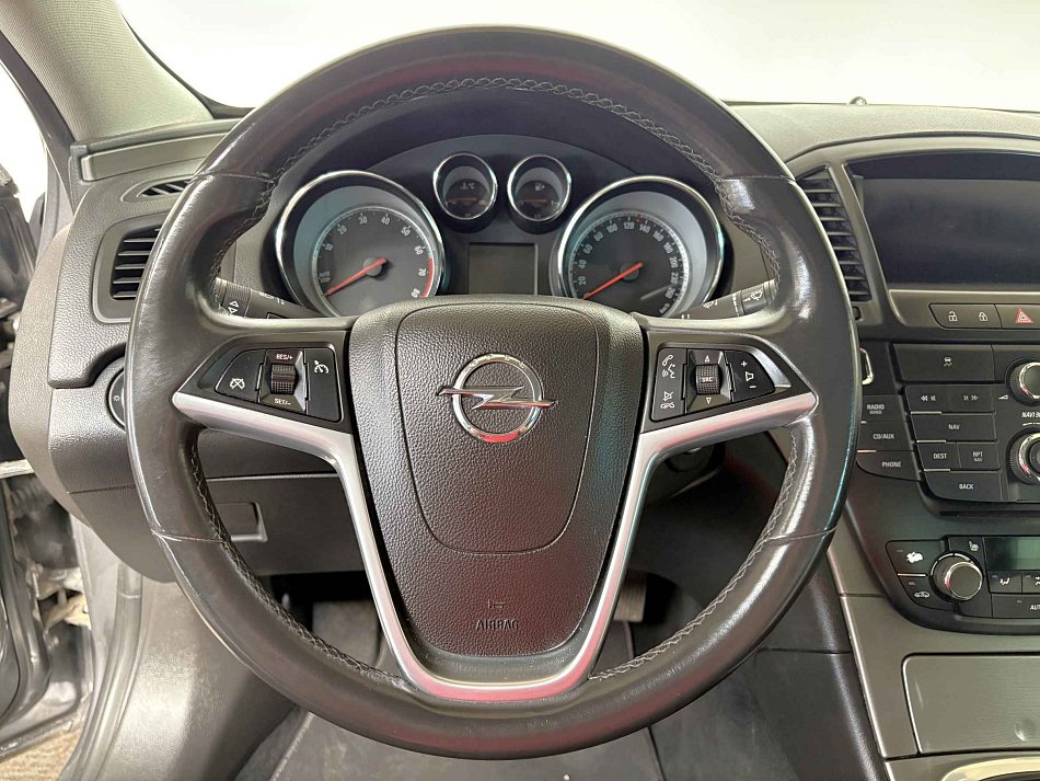 Opel Insignia 1.4T 