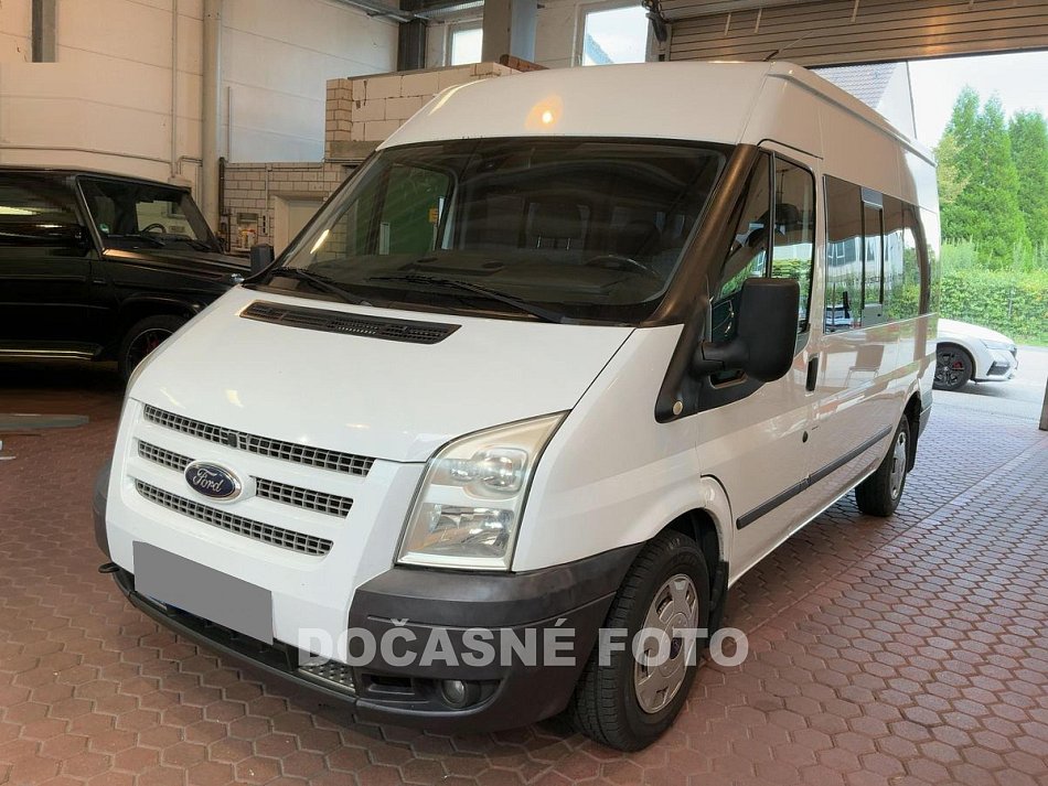 Ford Transit 2.2TDCi Trend L2H2 8míst