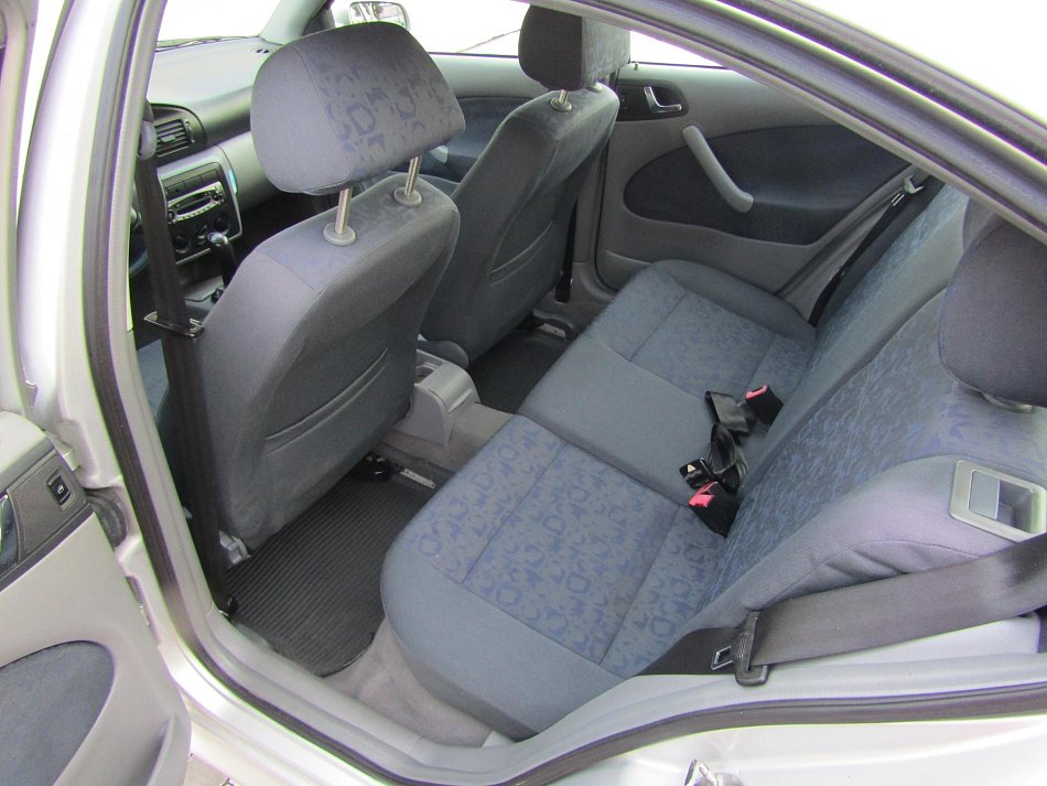 Škoda Octavia 1.6 i 