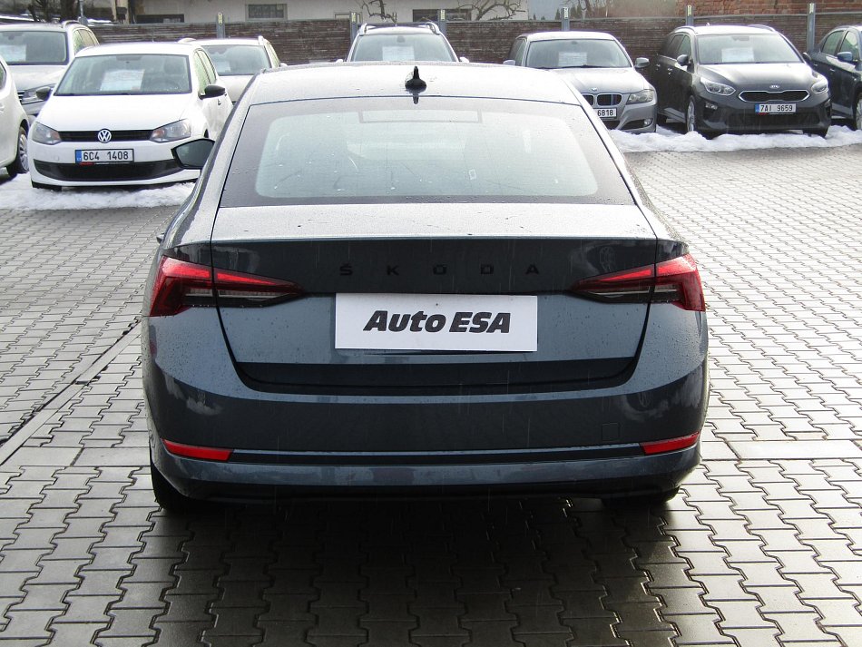 Škoda Octavia IV 2.0 TDi 