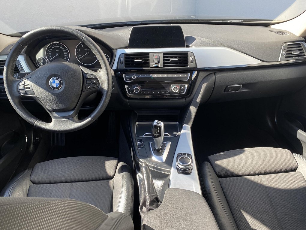 BMW Řada 3 2.0 D  320d