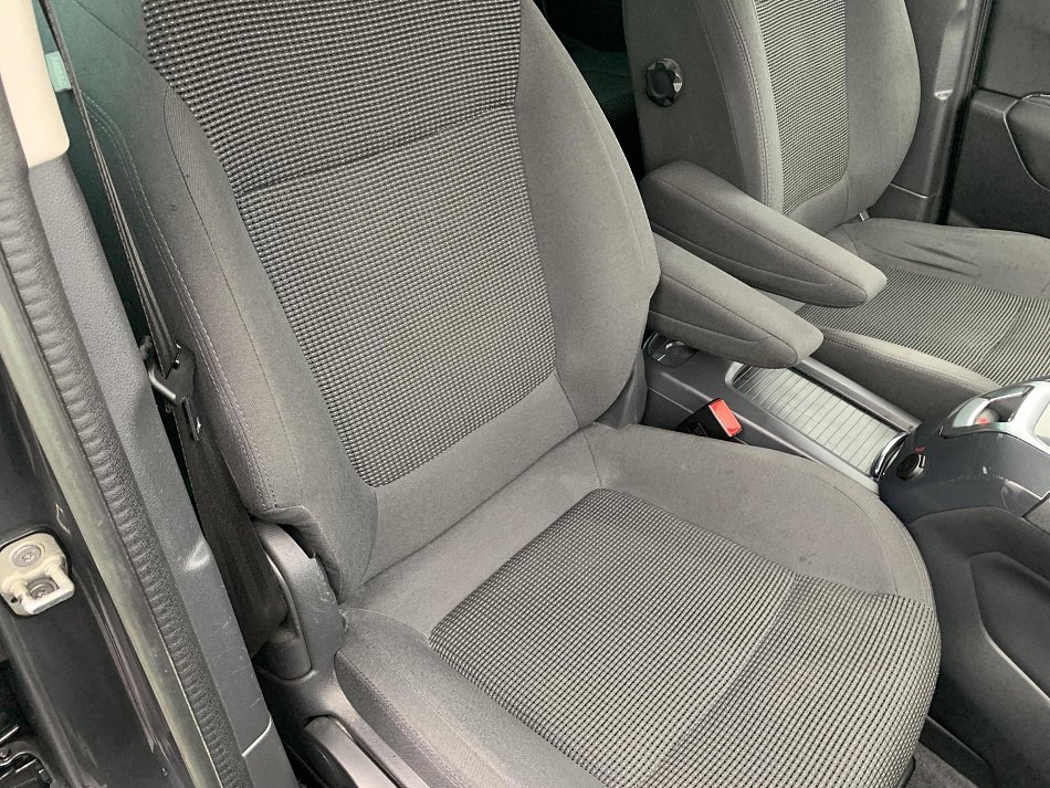 Peugeot 5008 1.6HDi 