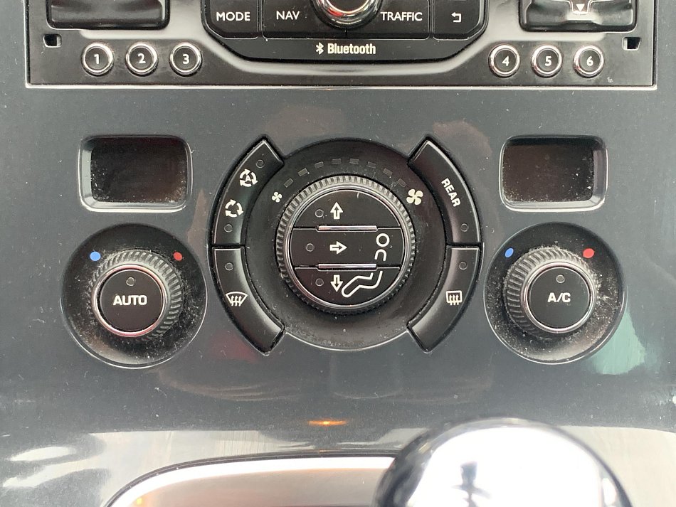 Peugeot 5008 1.6HDi 