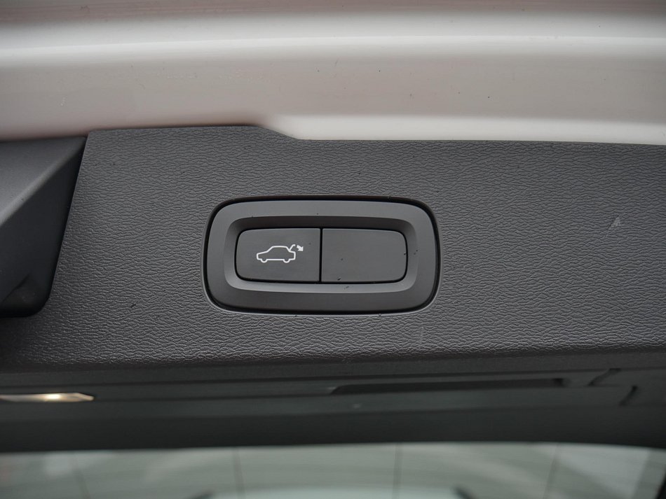 Volvo V60 2.0 D3 