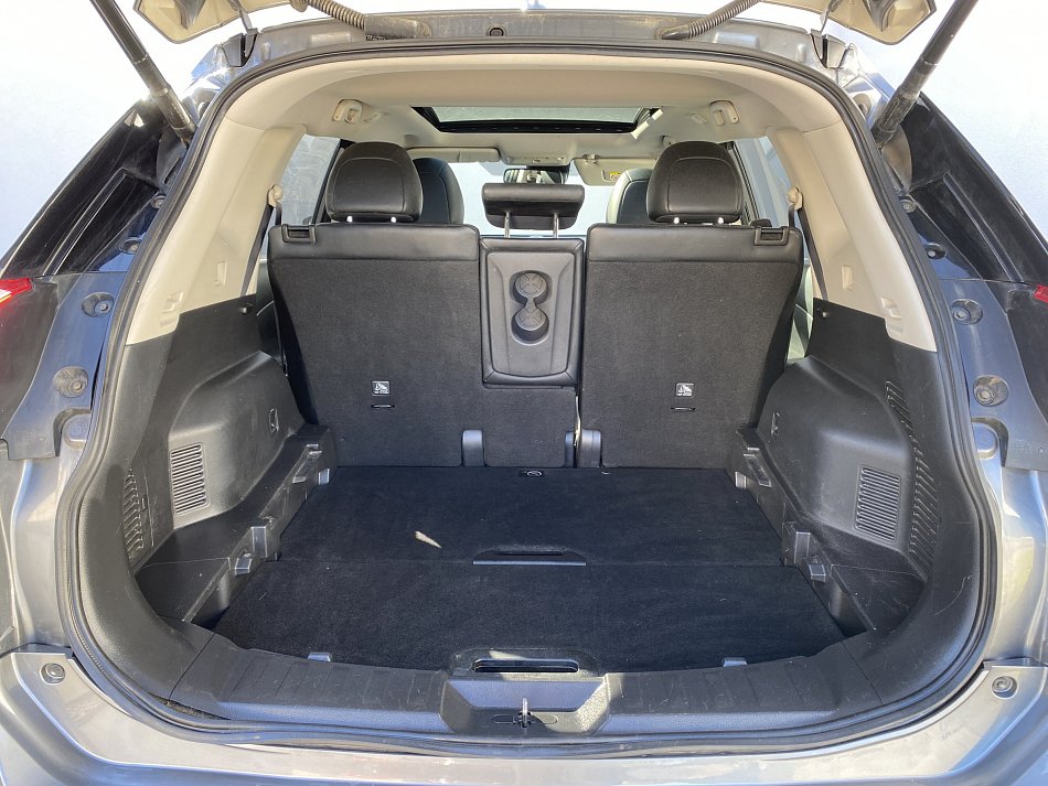 Nissan X-Trail 2.0dCi  4x4