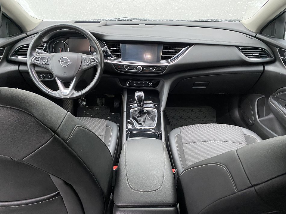Opel Insignia 2.0 CDTi 