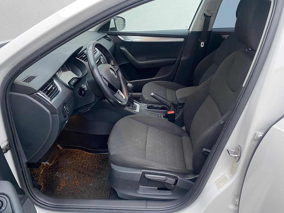 Škoda Octavia III 1.6 TDI 