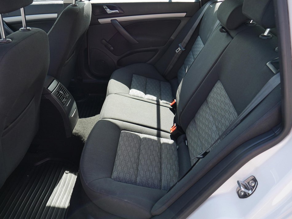 Škoda Octavia II 1.6 TDi 