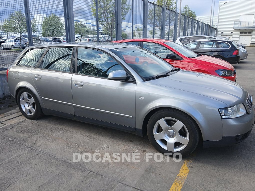 Audi A4 2.0 Mpi 