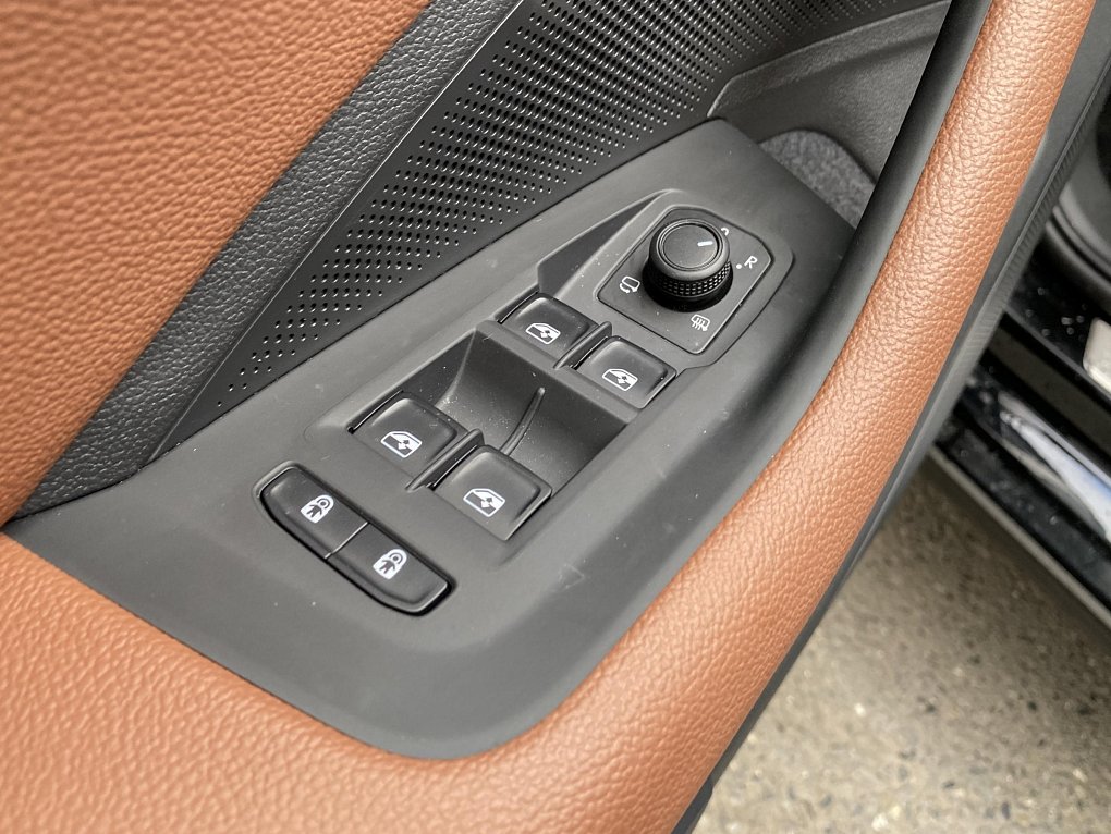 Škoda Superb IV 2.0 TSi L&K 4x4