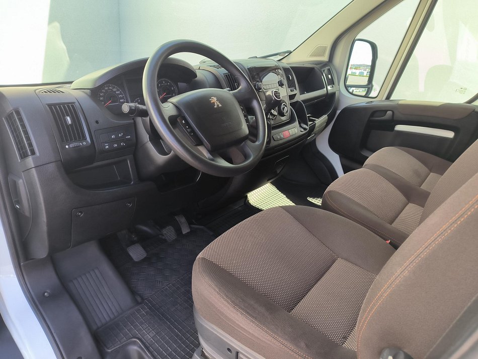 Peugeot Boxer 2.2HDi  L4H2