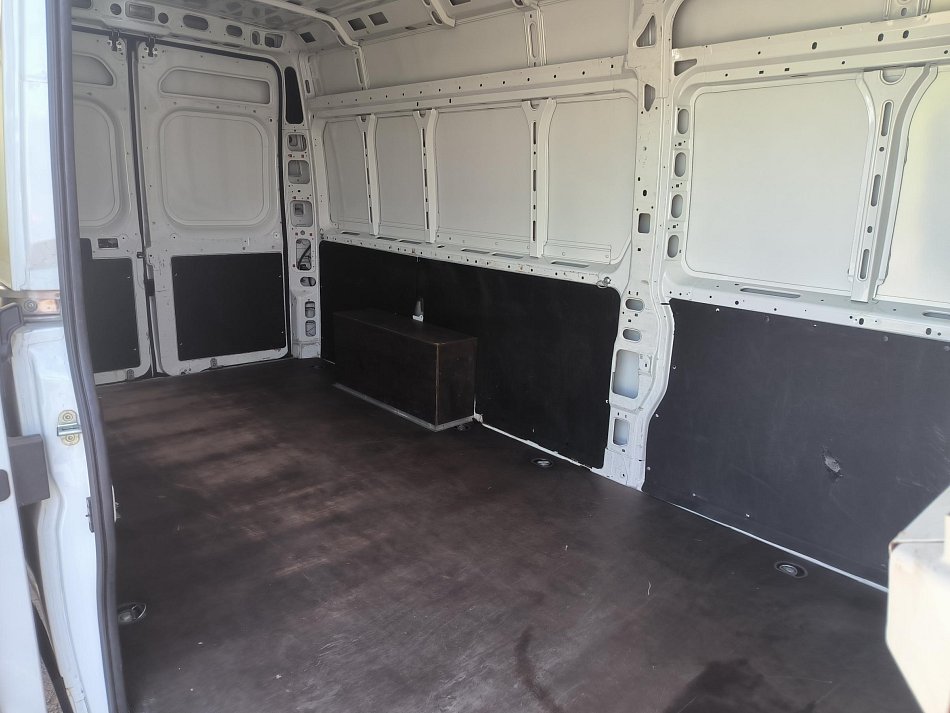Peugeot Boxer 2.2HDi  L4H2
